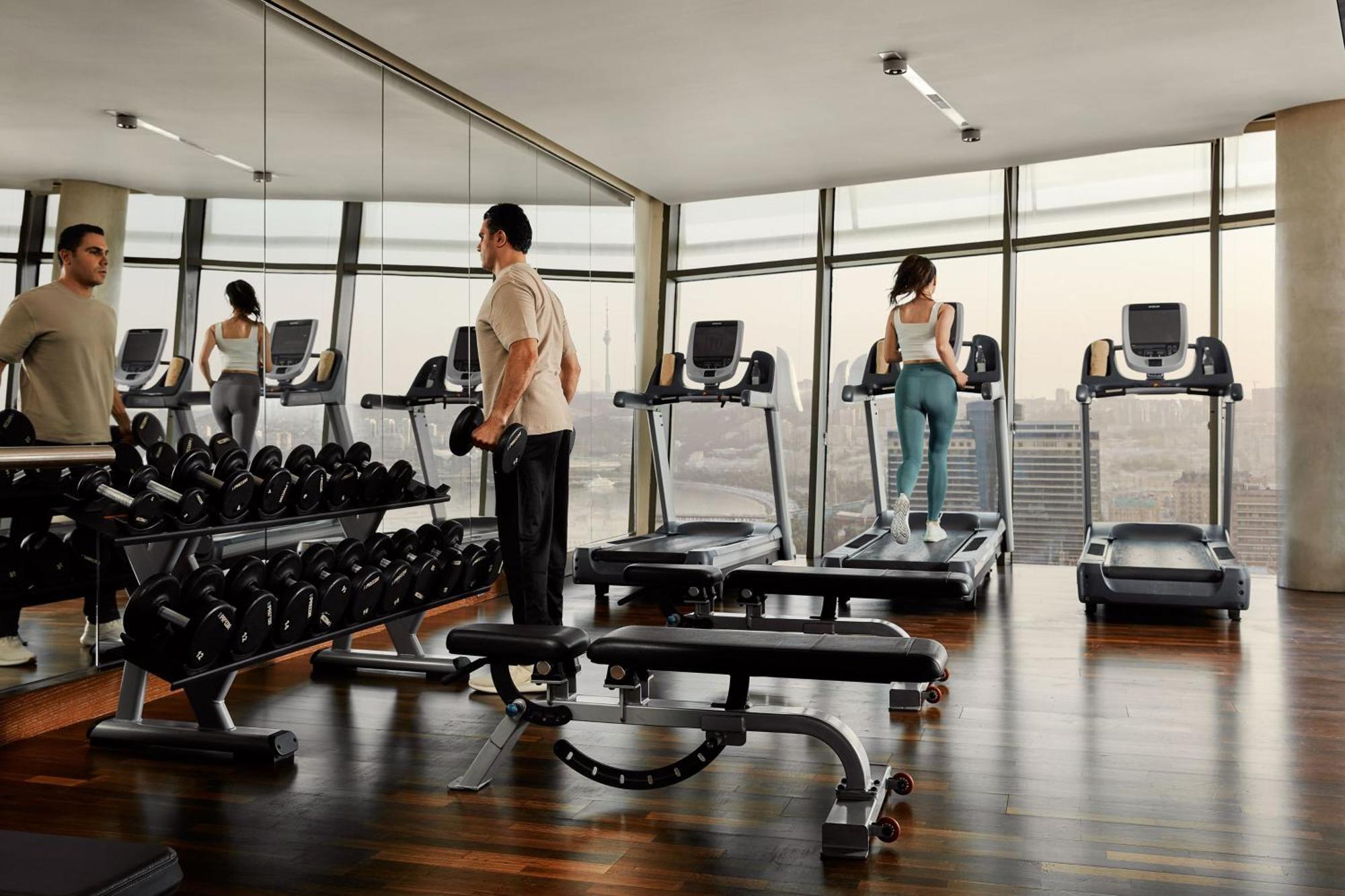 Jw 메리어트 압셰론 바쿠 호텔 외부 사진 A gym