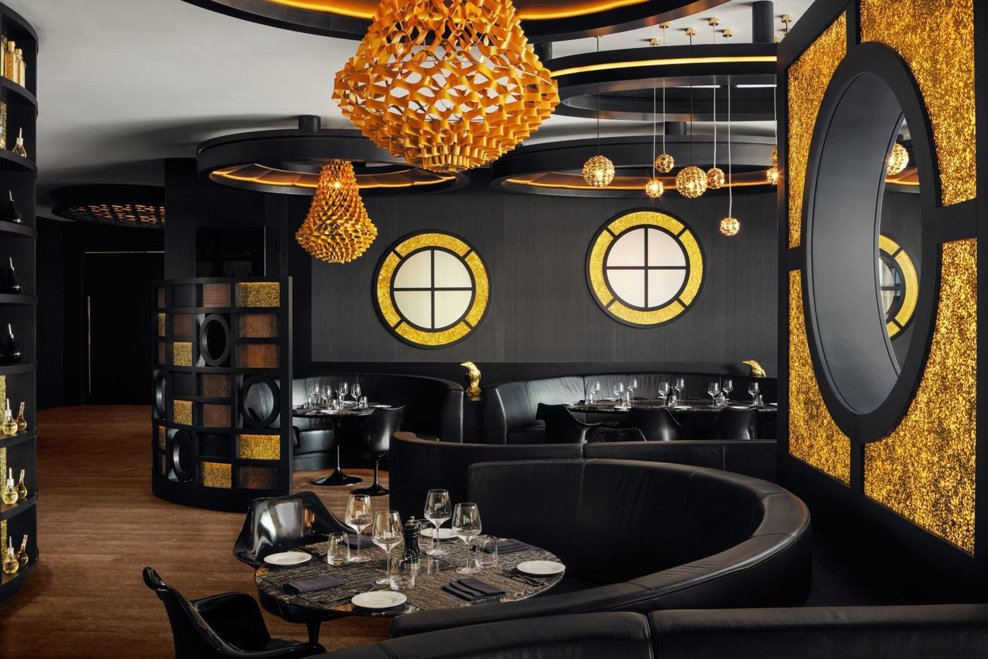Jw 메리어트 압셰론 바쿠 호텔 외부 사진 Interior of the restaurant