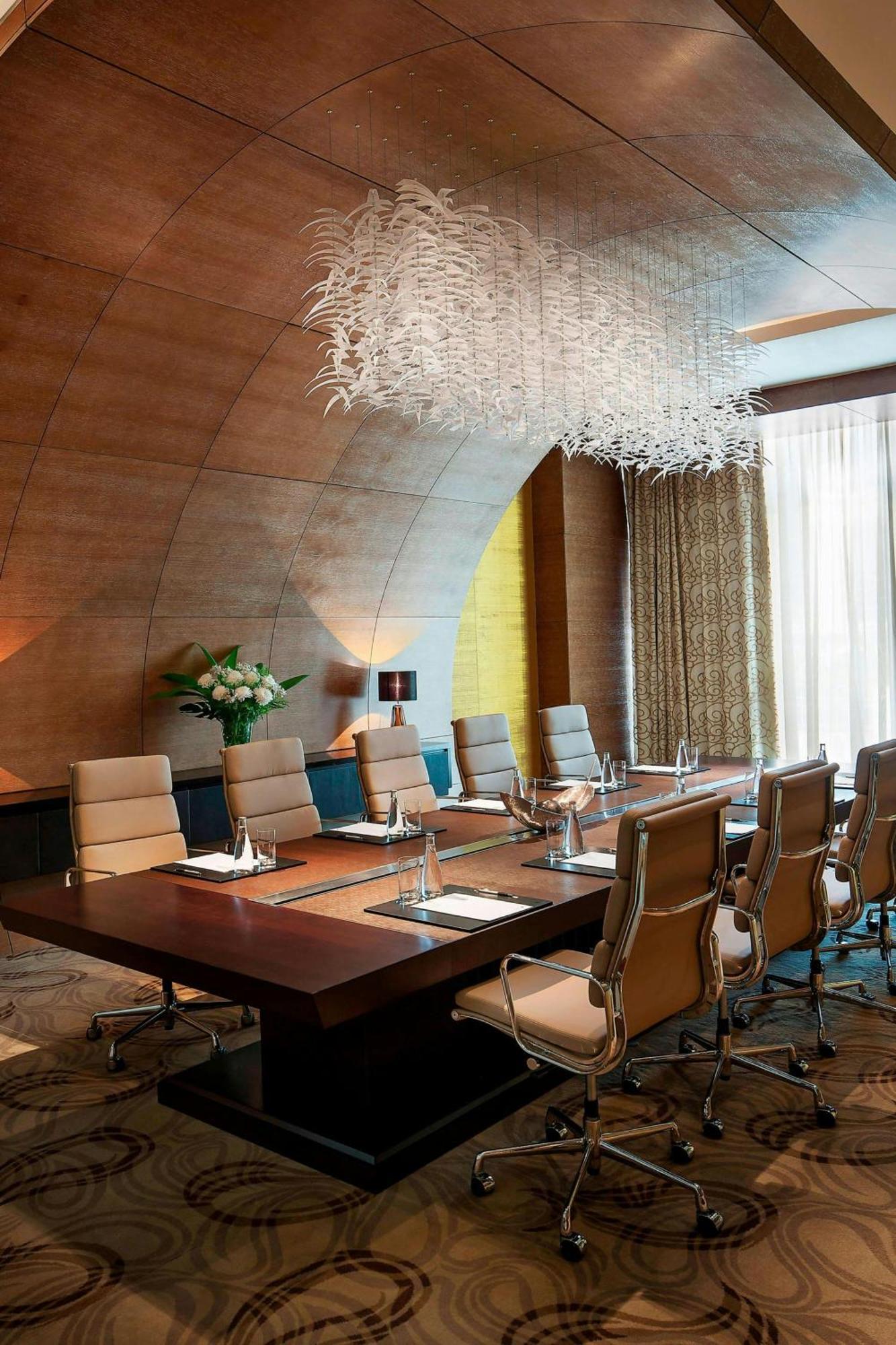 Jw 메리어트 압셰론 바쿠 호텔 외부 사진 Meeting room